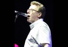 The Proclaimers- Melbourne Palais Theatre 17/4/16 – Support – Psuedo Echo