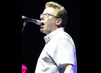 The Proclaimers- Melbourne Palais Theatre 17/4/16 – Support – Psuedo Echo
