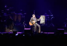 James Taylor – Rod Laver Arena 08/02/17