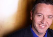JOHN EDWARDS – PSYCHIC MEDIUM TO TOUR AUSTRALIA